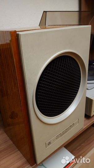 Проигрыватель винила Илга 302