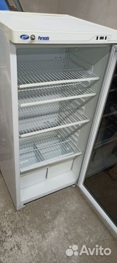 Продам холодильник для напитков и сыра