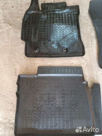 Автомобильные коврики