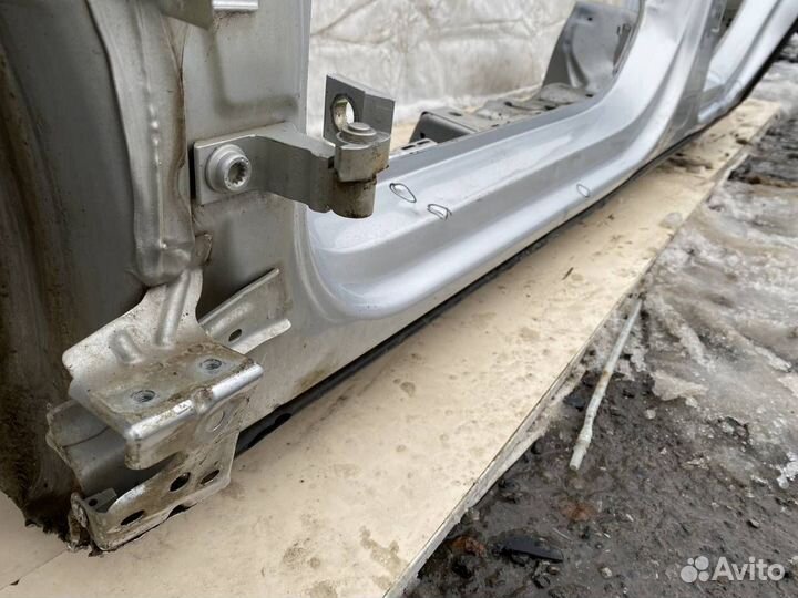 Порог со стойкой левый Volkswagen Taos 2020