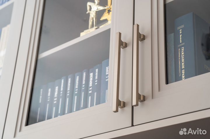 Книжные шкафы библиотека