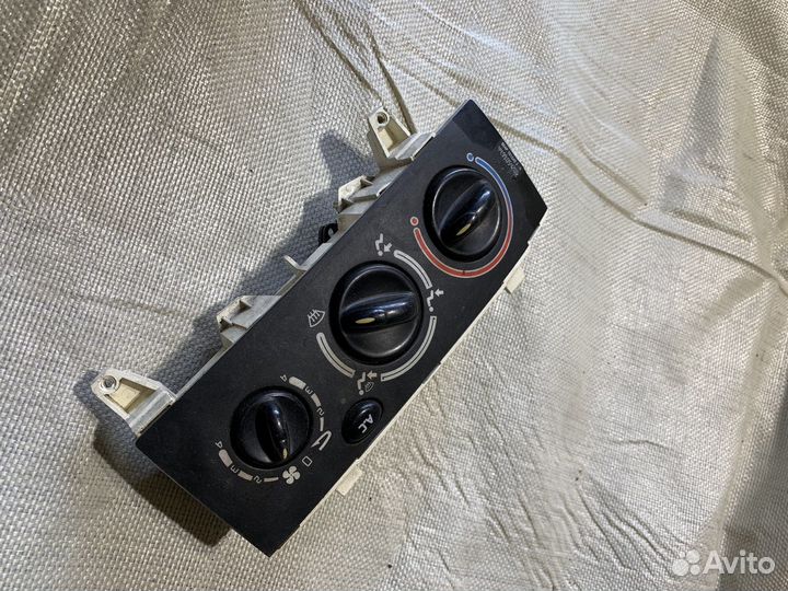 Блок управления печкой renault megane 1