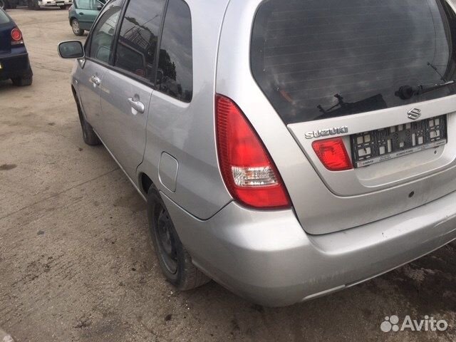 Разбор на запчасти Suzuki Liana