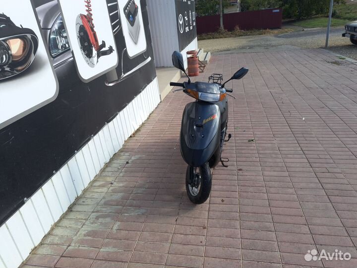 Сузуки Летс 2