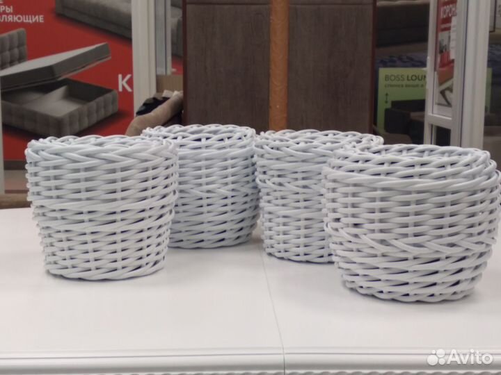 Кашпо из ротанга