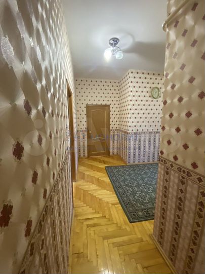 4-к. квартира, 149,6 м², 3/5 эт.