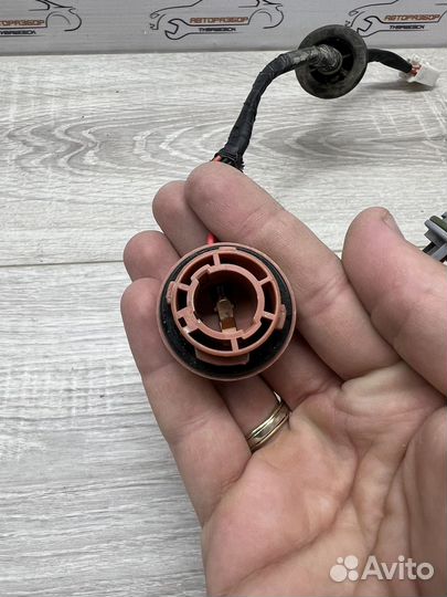 Проводка заднего фонаря Hyundai Solaris 1 хэтчбек