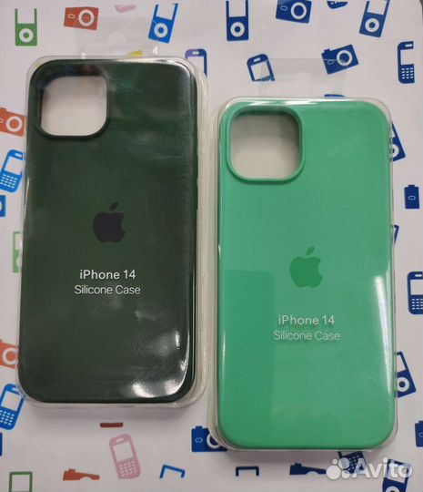 Чехол на iPhone 14