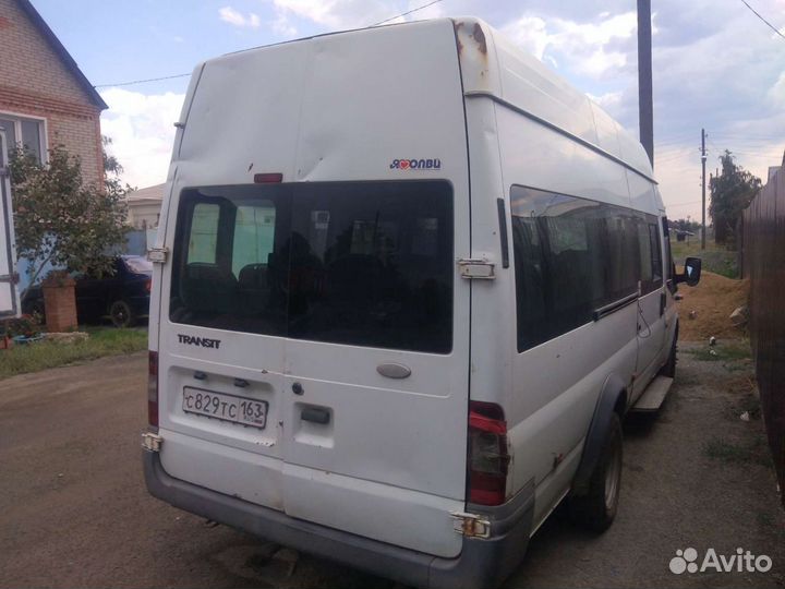 Форд транзит 2008 г.в двери задние