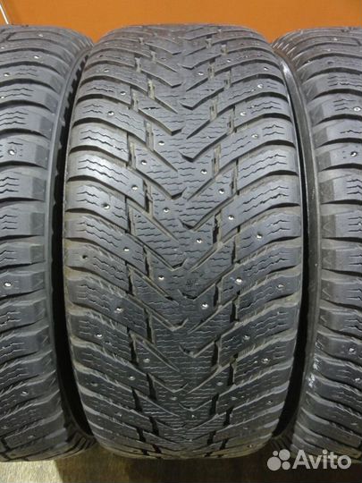 Nokian Tyres Hakkapeliitta 8 SUV 285/60 R18 116T