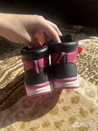 Ботинки демисезонные для девочки 22 размер