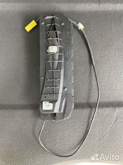 Подушка боковая в сиденье Ford Focus 2