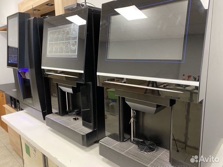 Профессиональная кофемашина для вендинга