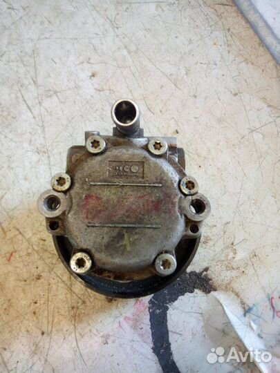 Насос гур Renault Duster 1 2010