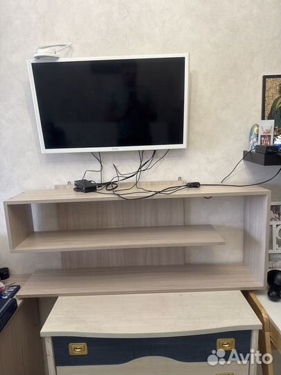 Полка настенная