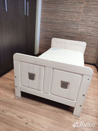 Детская кроватка трансформер массив