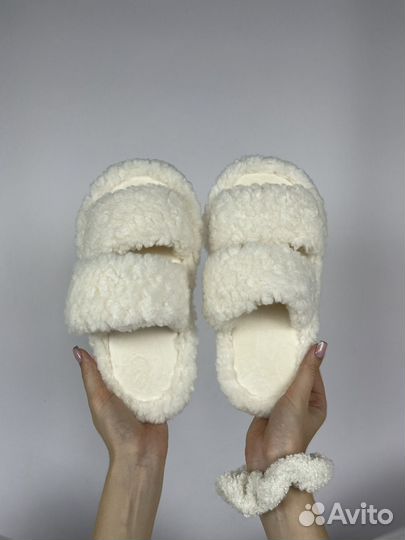 Женские домашние тапочки