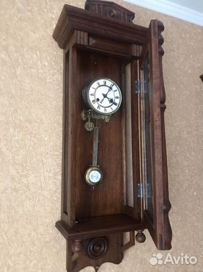 Часы старинные настенные