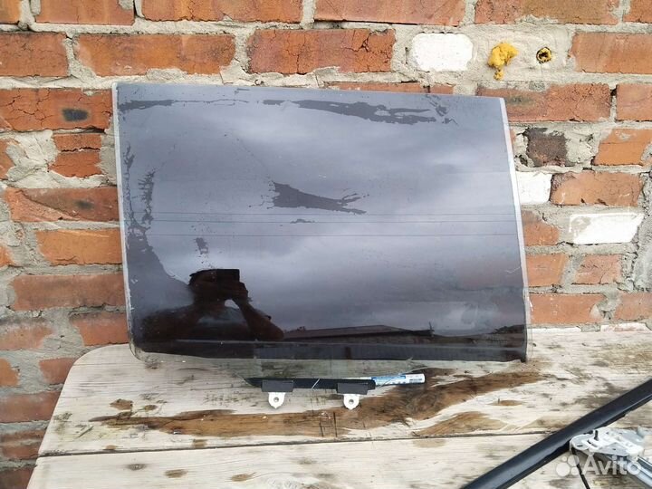 Mitsubishi lancer 9 стекло заднее правое универсал