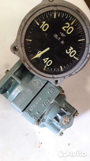 Измеритель Тэ-4в с Датчиком д-4 тахометра