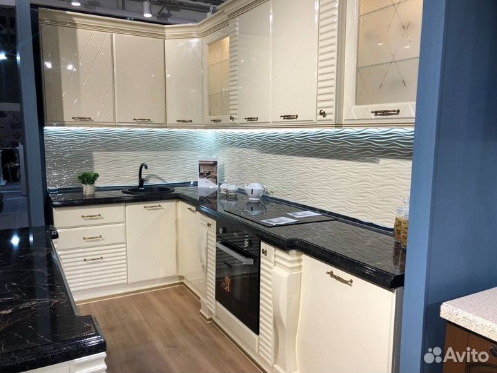 Кухня модульная Киара, лак глянец