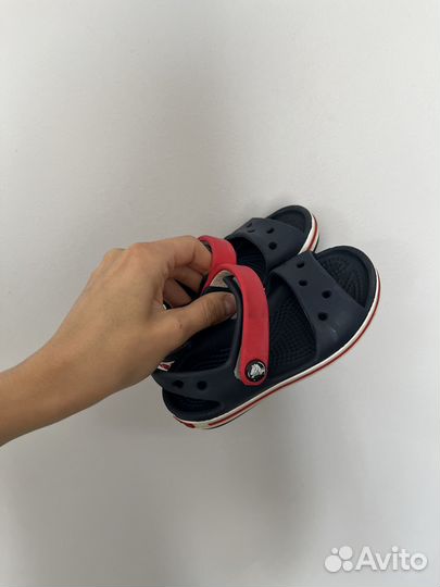 Сандали crocs детские 24