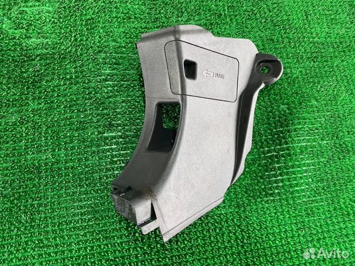 Обшивка стойки лев. перед. Honda Ridgeline