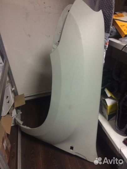 Крыло переднее левое Renault Duster 10-17г б/у