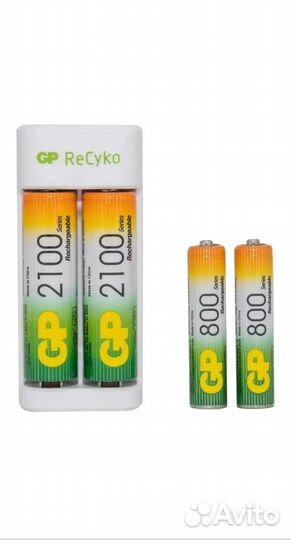 Зарядное устройство Е211 и аккумуляторы AA ; AAA