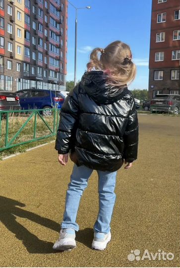 Куртка демисезонная для девочки