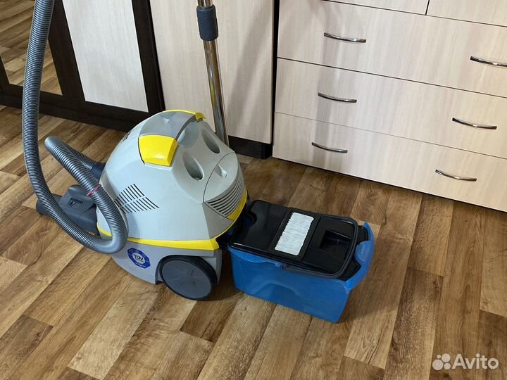 Пылесос Karcher