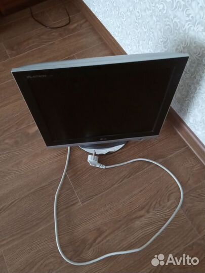 Монитор LG flatron L1720B