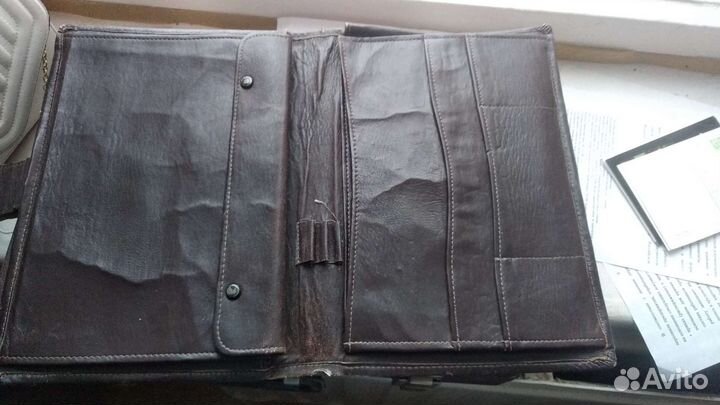 Кожаная папка