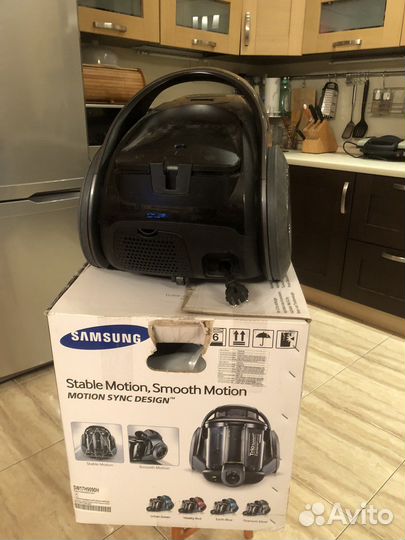 Пылесос для сухой и влажной уборки