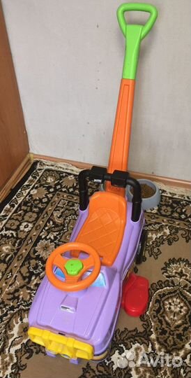 Джип-каталка с ручкой не китай