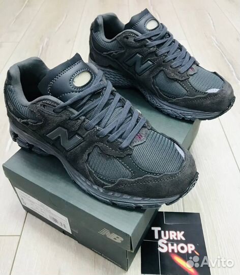 Кроссовки мужские new balance 2002r