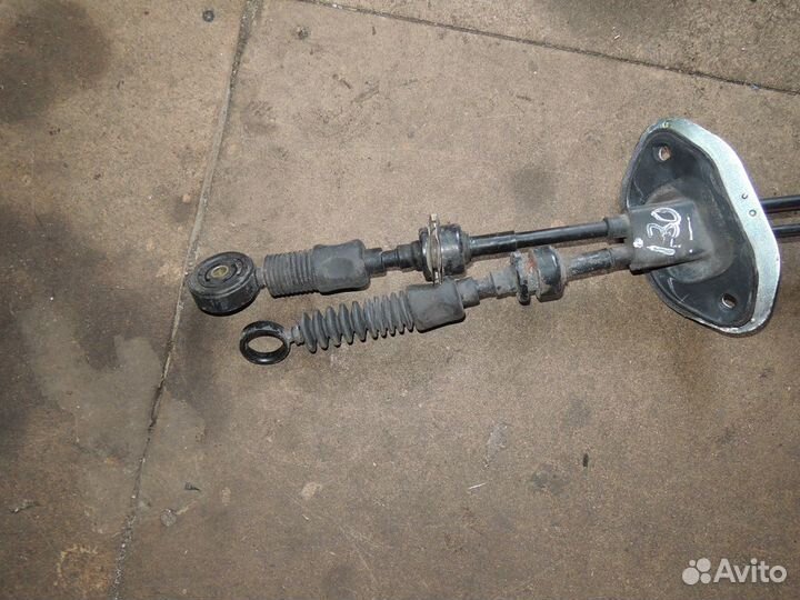 Троса МКПП Hyundai i30 2007-2012