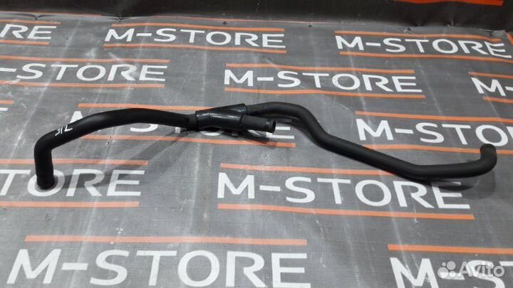 Патрубок системы охлаждения Mercedes-Benz M-Class