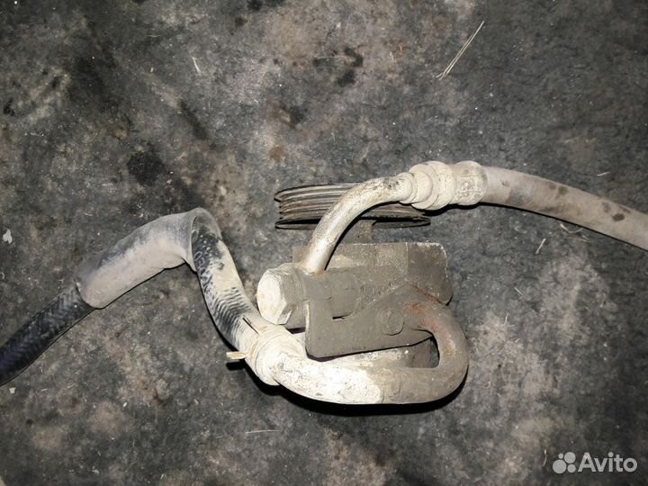 Насос гидроусилителя Hyundai Getz 1.3