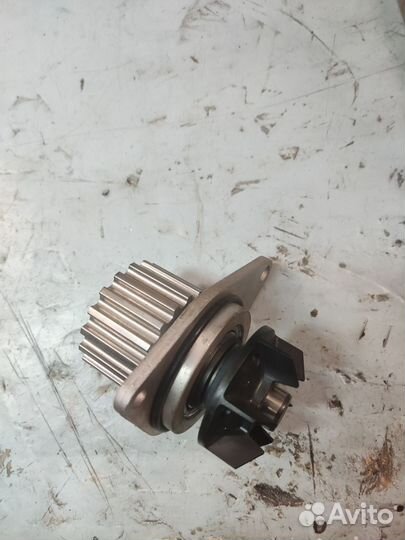 Водяной насос INA VAG