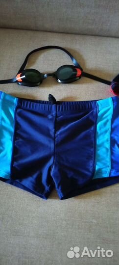 Шапочка, плавки, очки для купания