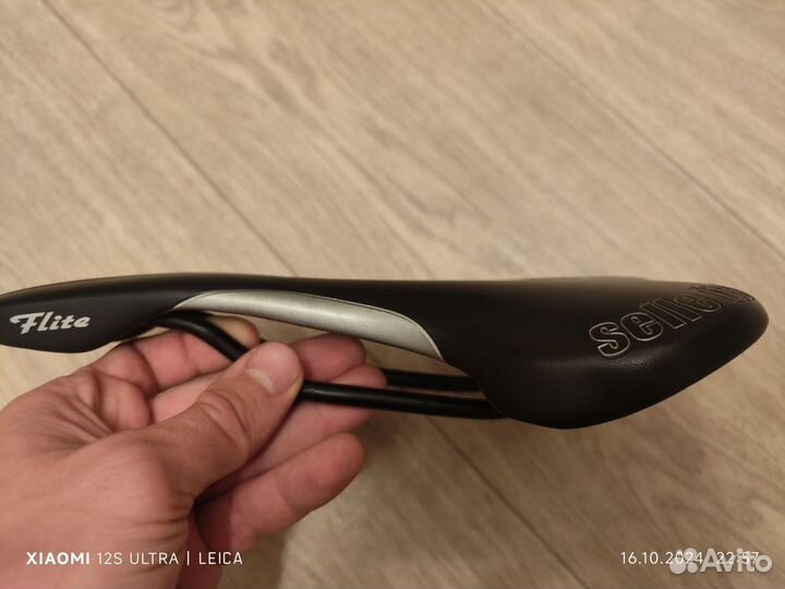 Седло для шоссейного велосипеда