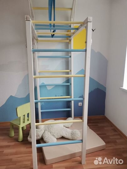 Детская шведская стенка