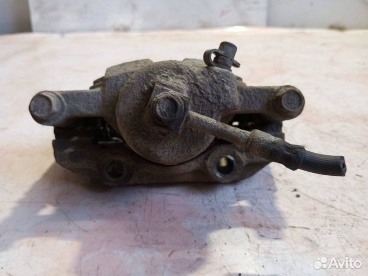 Суппорт тормозной передний правый Chevrolet Lanos