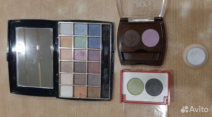 Наборы косметики советского времени