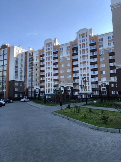 2-к. квартира, 63 м², 4/9 эт.