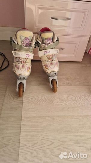 Ролики раздвижные 29-32 Fila