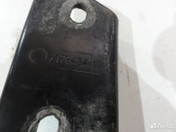 Панель передняя (поперечина) Bmw X6 E71 N63B44A