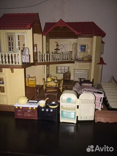 Sylvanian families большой дом со светом