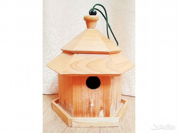 Кормушка домик для птиц скворечник